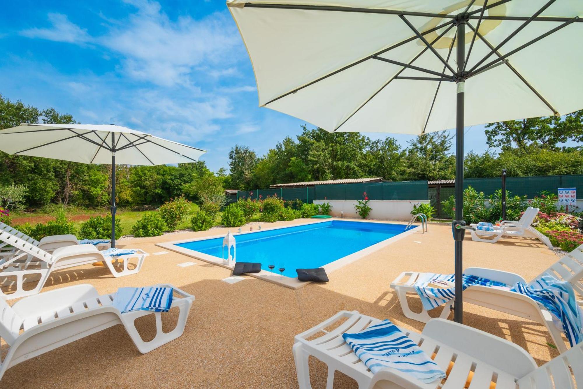 Holiday Apartment Ariella Krizanici Ngoại thất bức ảnh